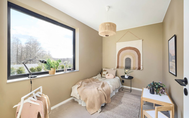 Sovrum modern-bedroom