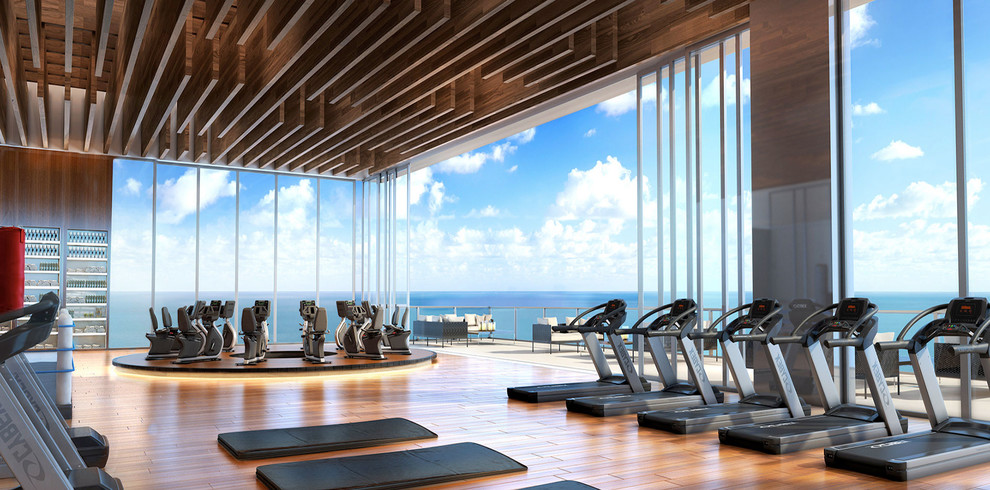 Large modern multipurpose gym in Miami.