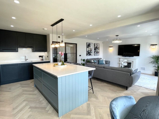 luton open plan modern-kitchen