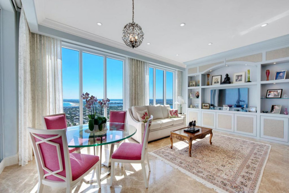 Inspiration for a transitional home design remodel in Miami