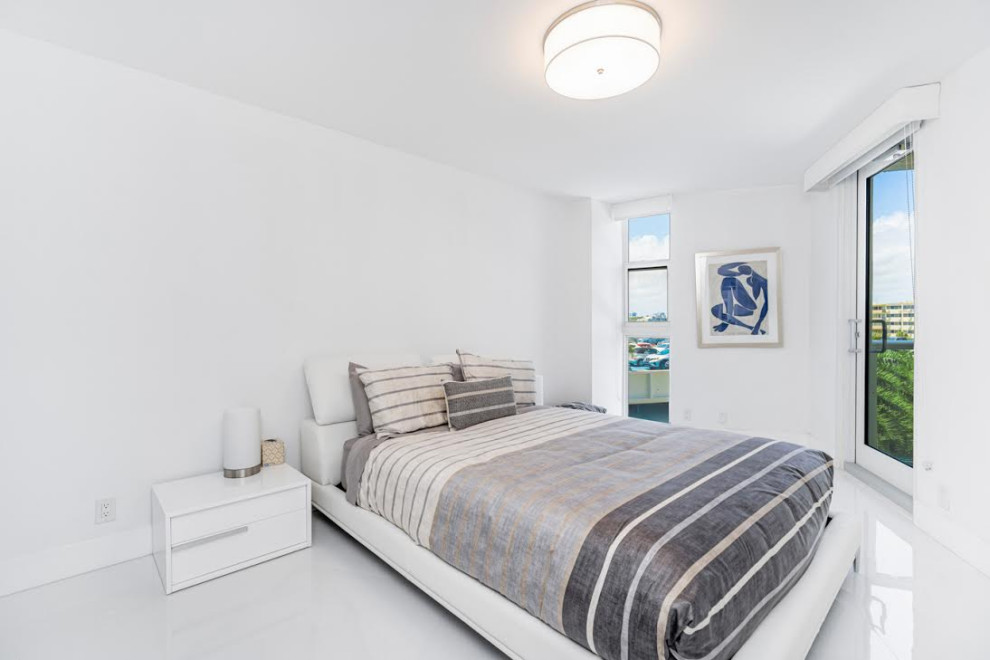 White Atmosphere | Modern vs Traditional