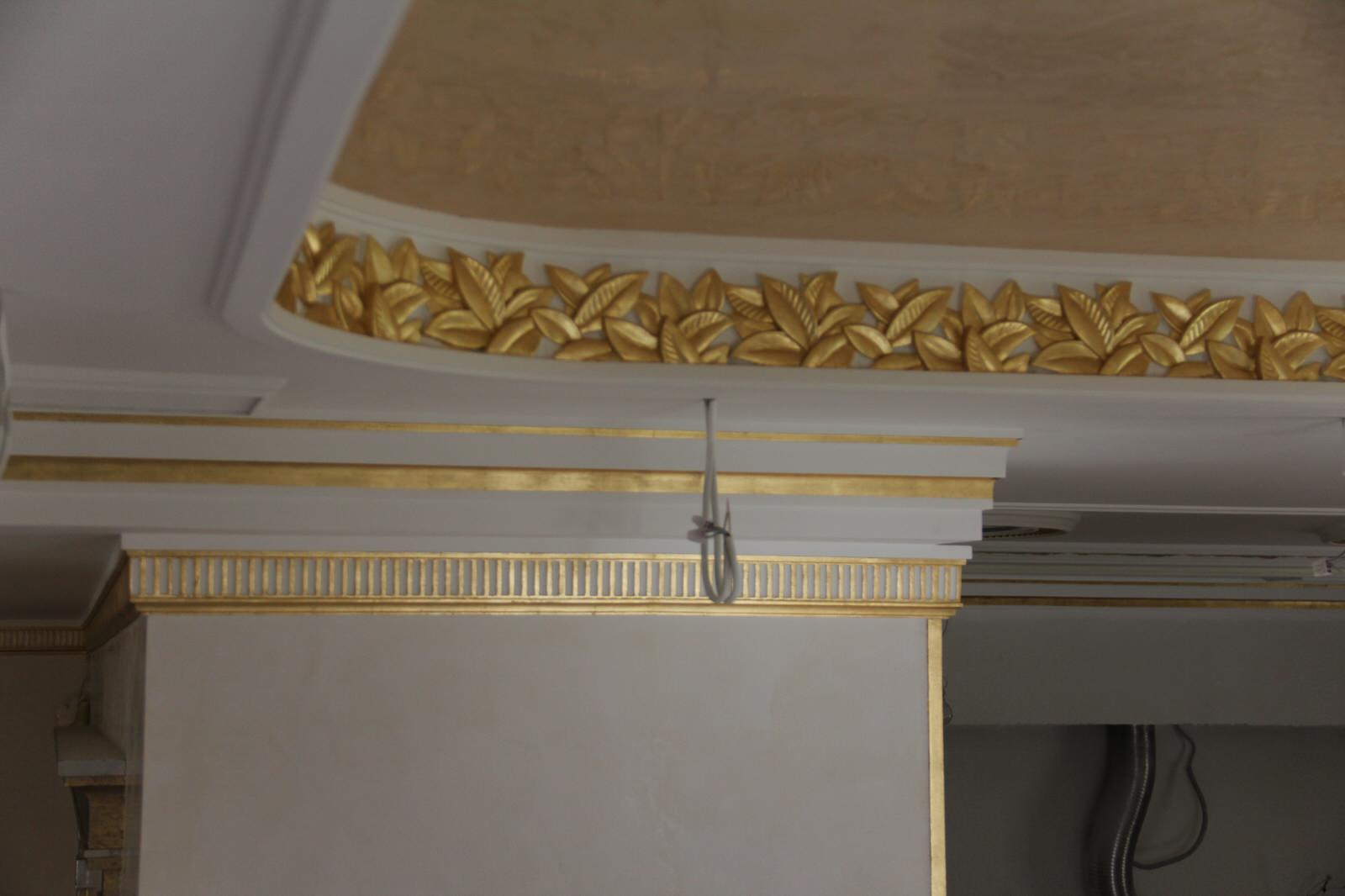 Позолота лепного декора
