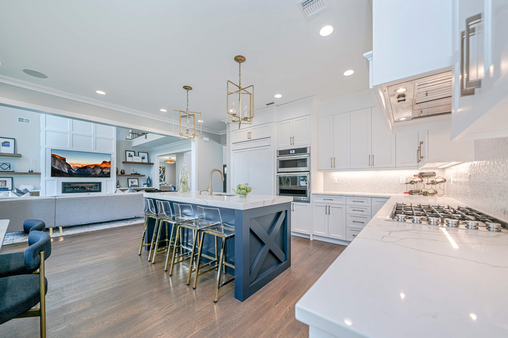 Transitional kitchen photo in New York