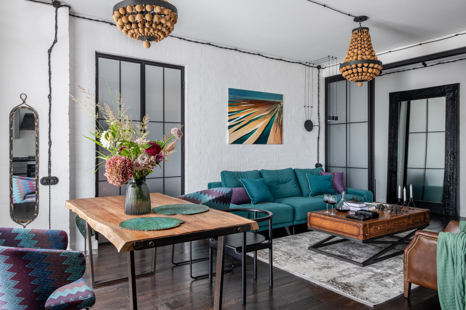 Квартира в центре Москвы в доме 1951 года. Дизайнер проекта - Алина Палагина.