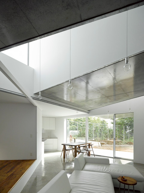 片瀬山の家 contemporain-salon