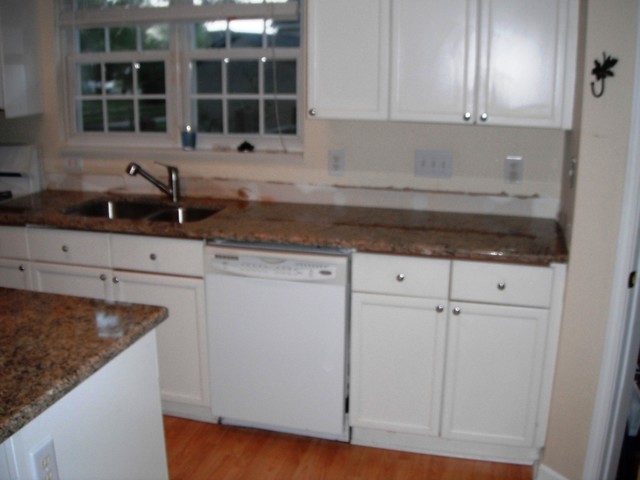 8-20-12 New Venetian Gold Granite with White Cabinets - Traditional ...