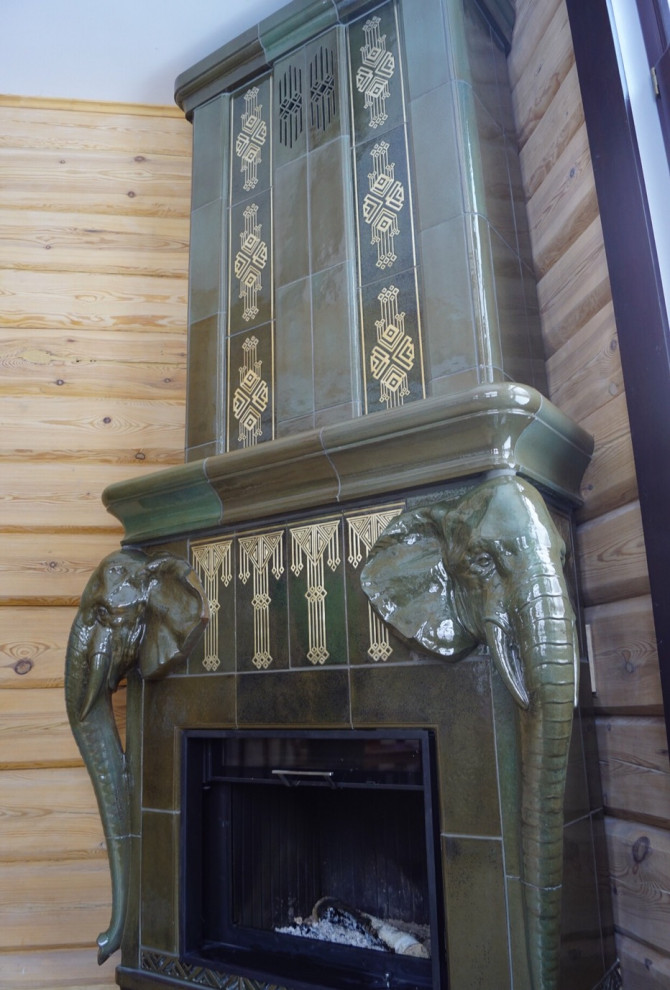 Камин со слонами во Владимире