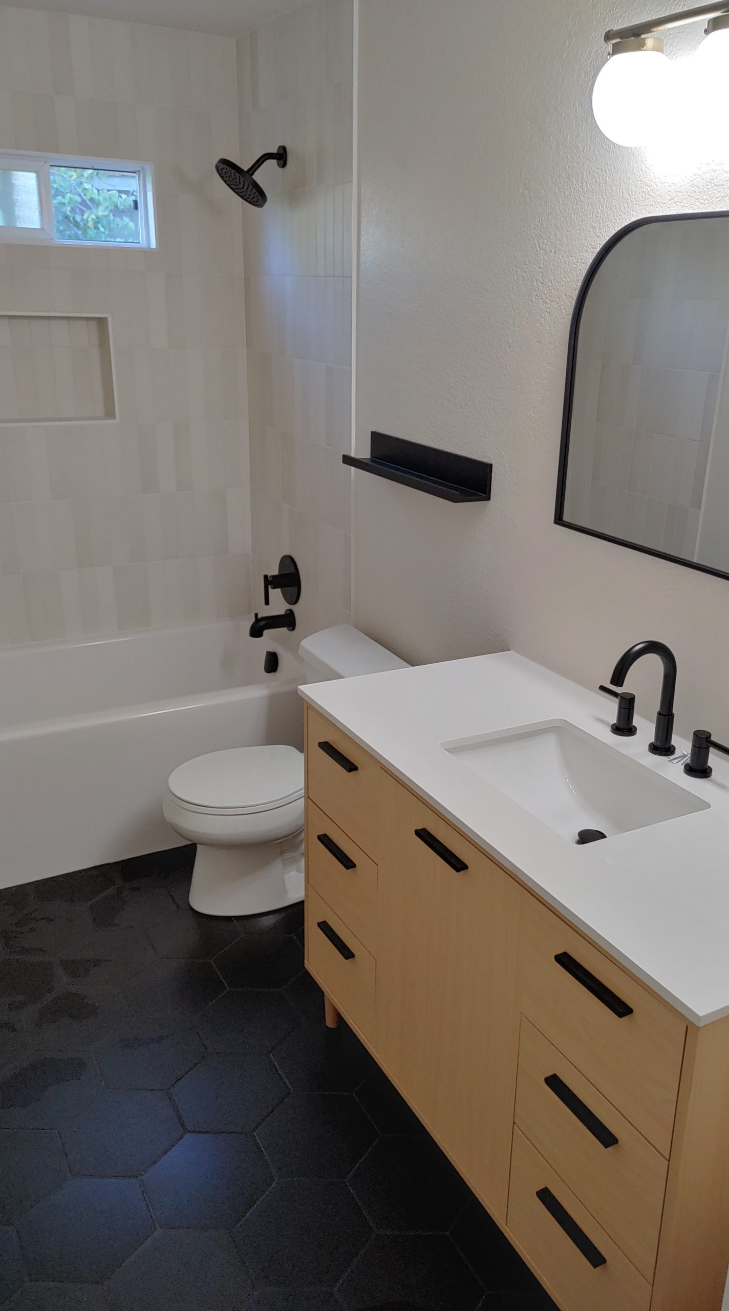 Rodney's Modern Bathroom