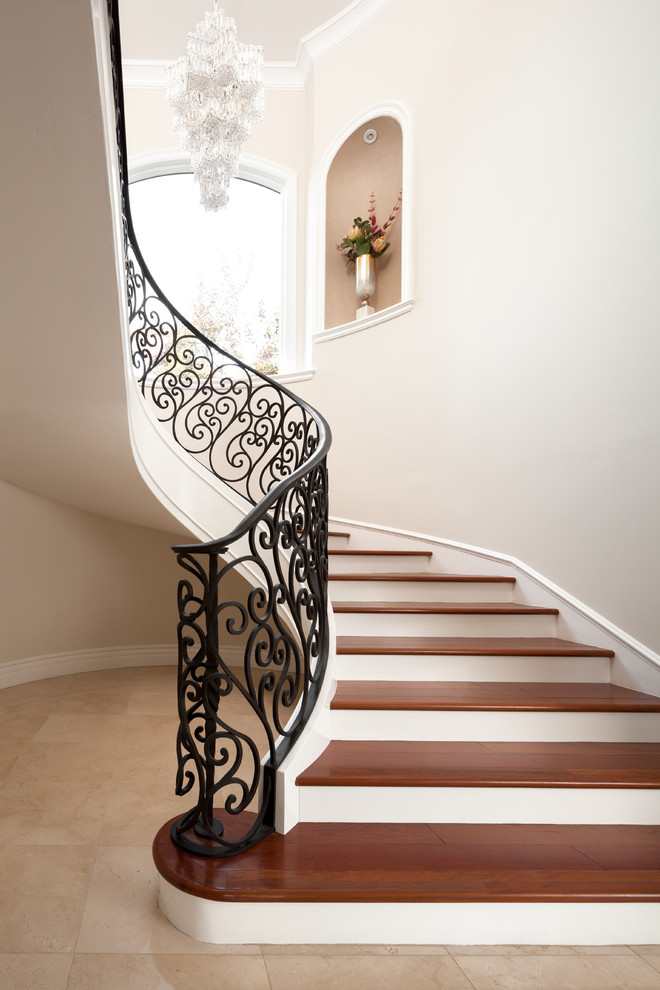 This is an example of a mediterranean staircase in San Francisco.