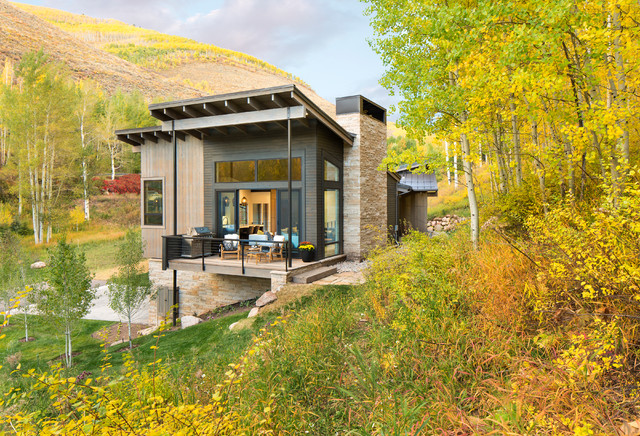 Warm & Modern contemporaneo-facciata