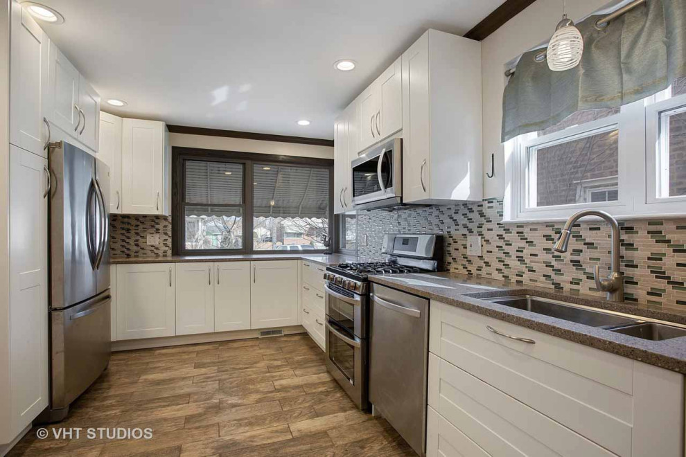 Small Kitchen, Big Heart