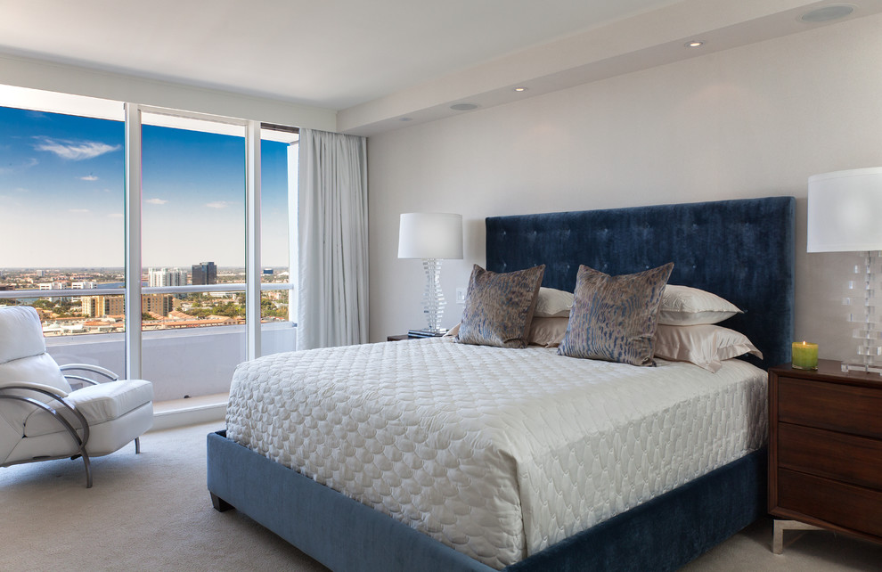 This is an example of a contemporary bedroom in Miami.