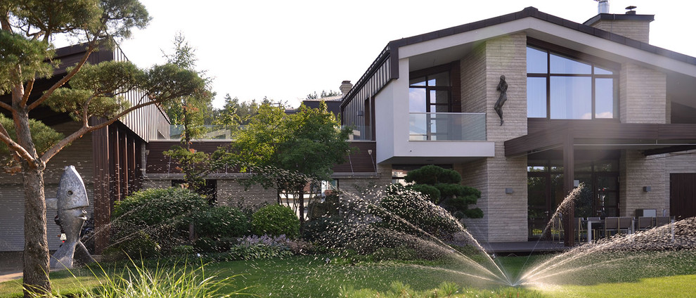 Современный сад в КП "Бенилюкс" вилла 2