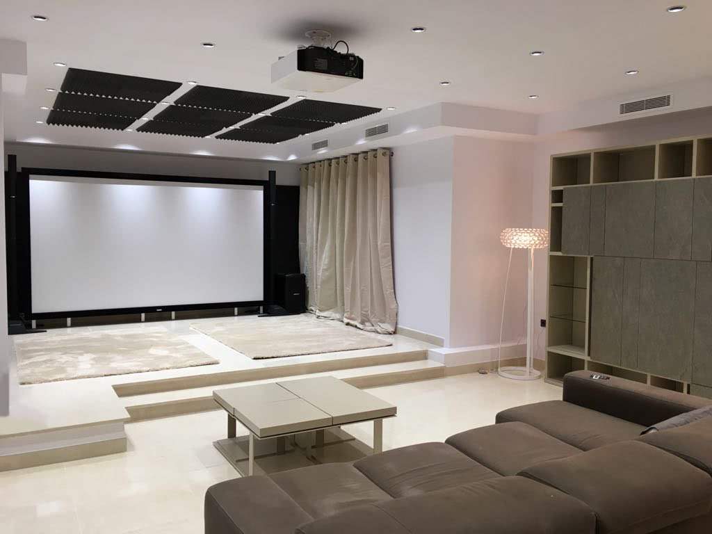 Персональный кинозал в Аликанте