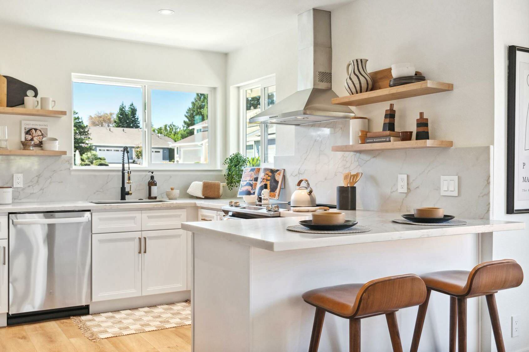 KITCHEN REMODELS