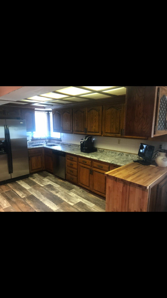 Mountain style kitchen photo in Denver