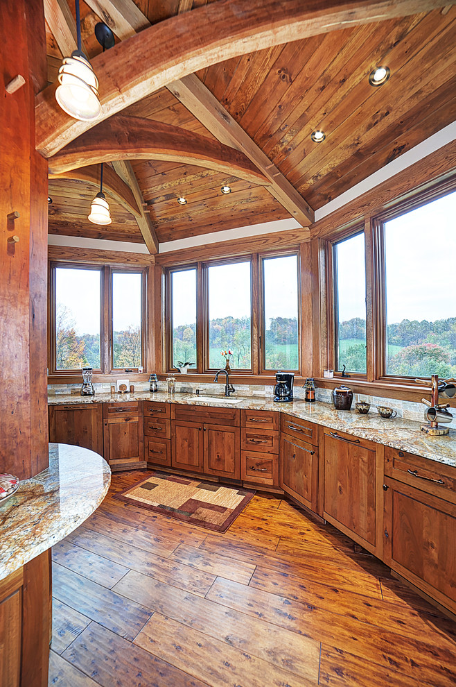 Kitchen - rustic kitchen idea