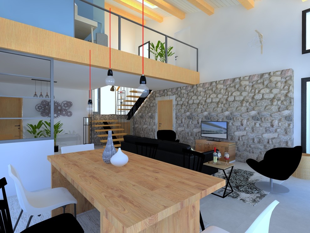 Aménagement d'une salle à manger industrielle.