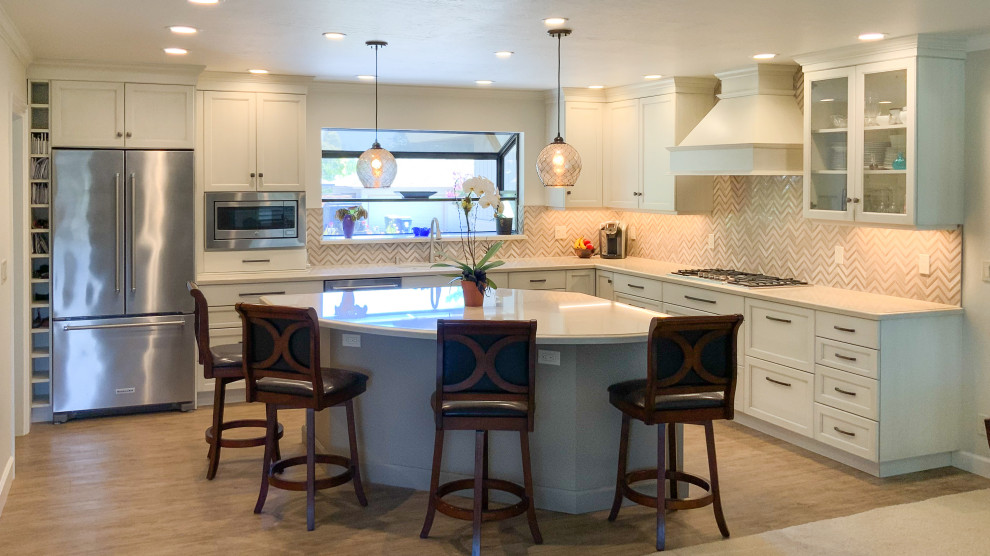 Kitchen with Unique Island