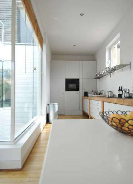 DUPLEX RND contemporary-kitchen