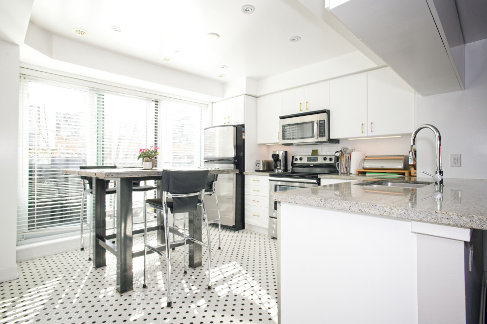 Black/White Hex Tile Kitchen and Bathrooms