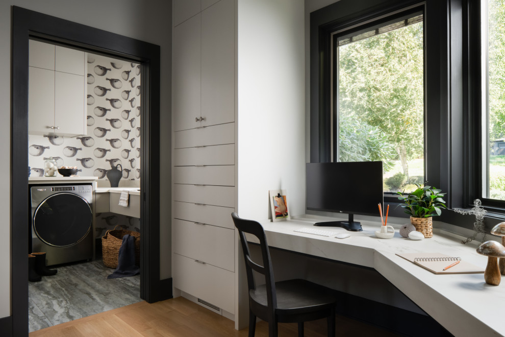 Trendy home office photo in Seattle