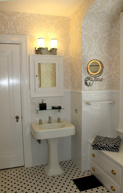 Classic 1920 S Black And White Bathroon Traditional Bathroom