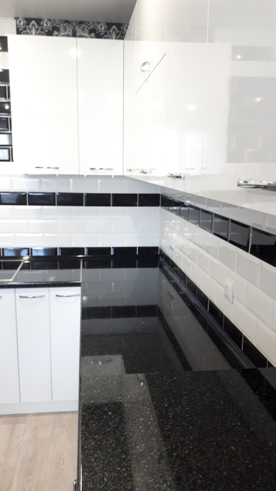 Кухонные гарнитуры