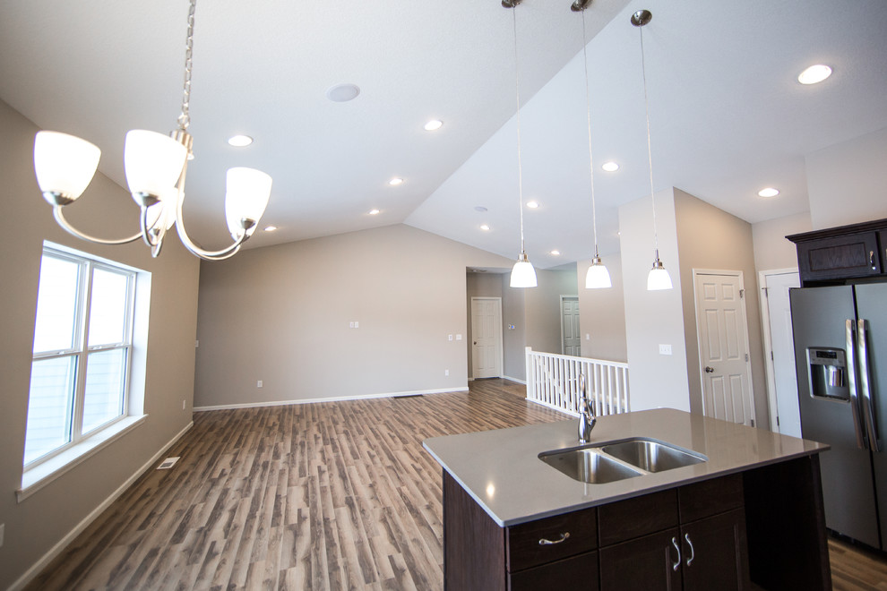 Transitional kitchen photo in Cedar Rapids