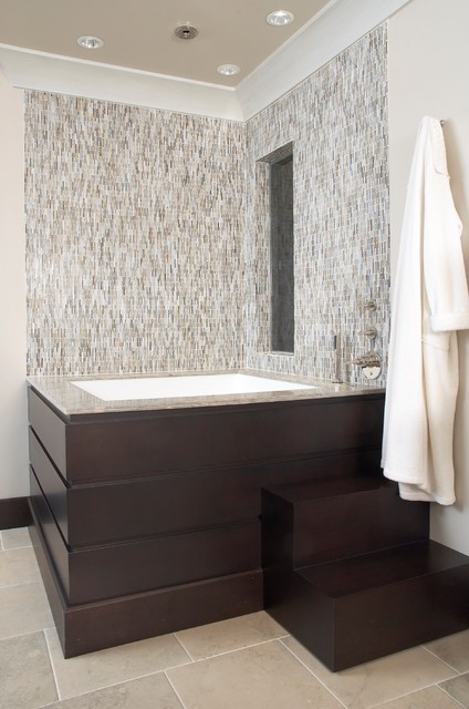 Spa Master Bath Suite minimalistisch-badezimmer