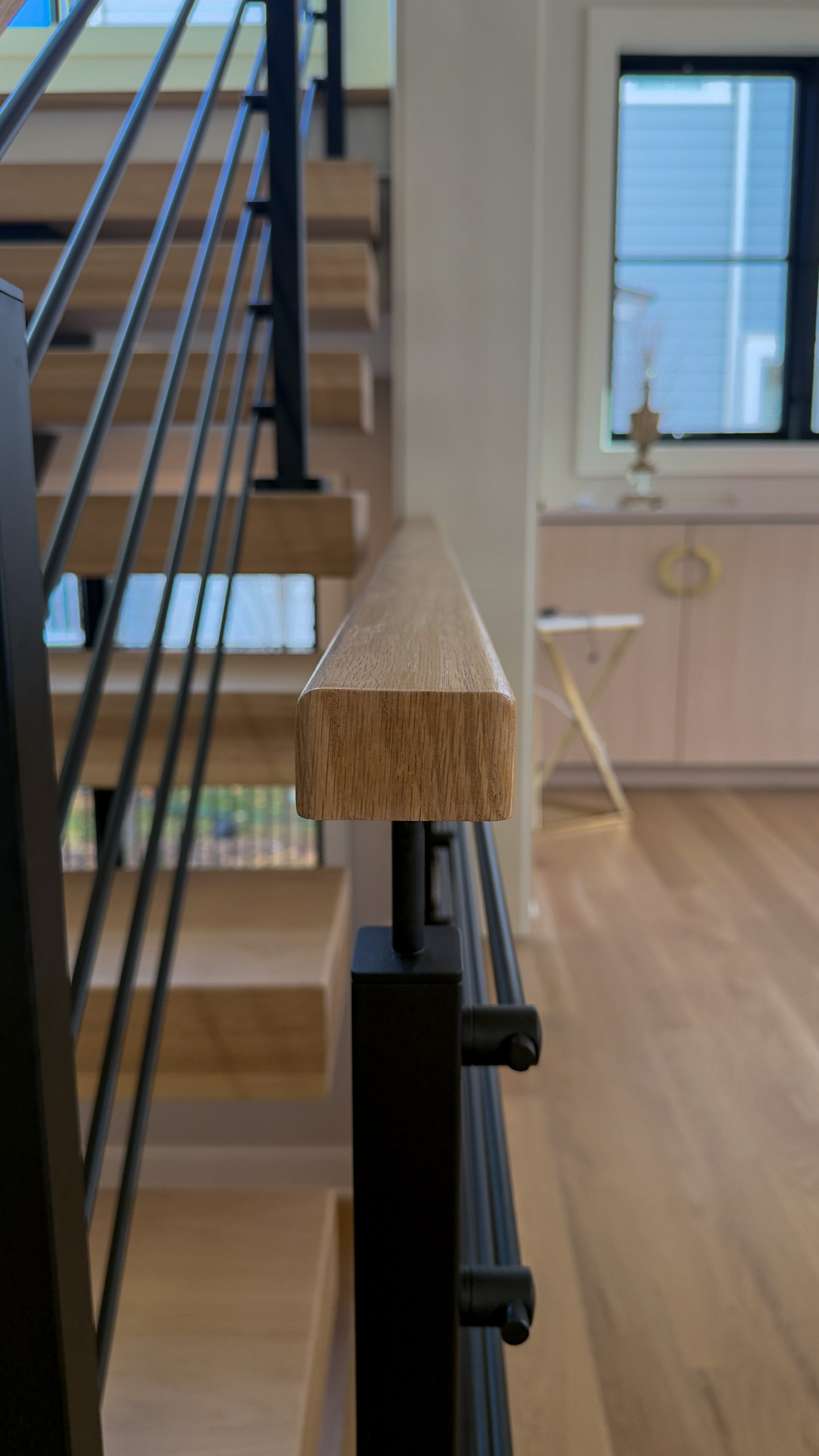 Project #147 | Modern Staircase with Seattle Style Stringer