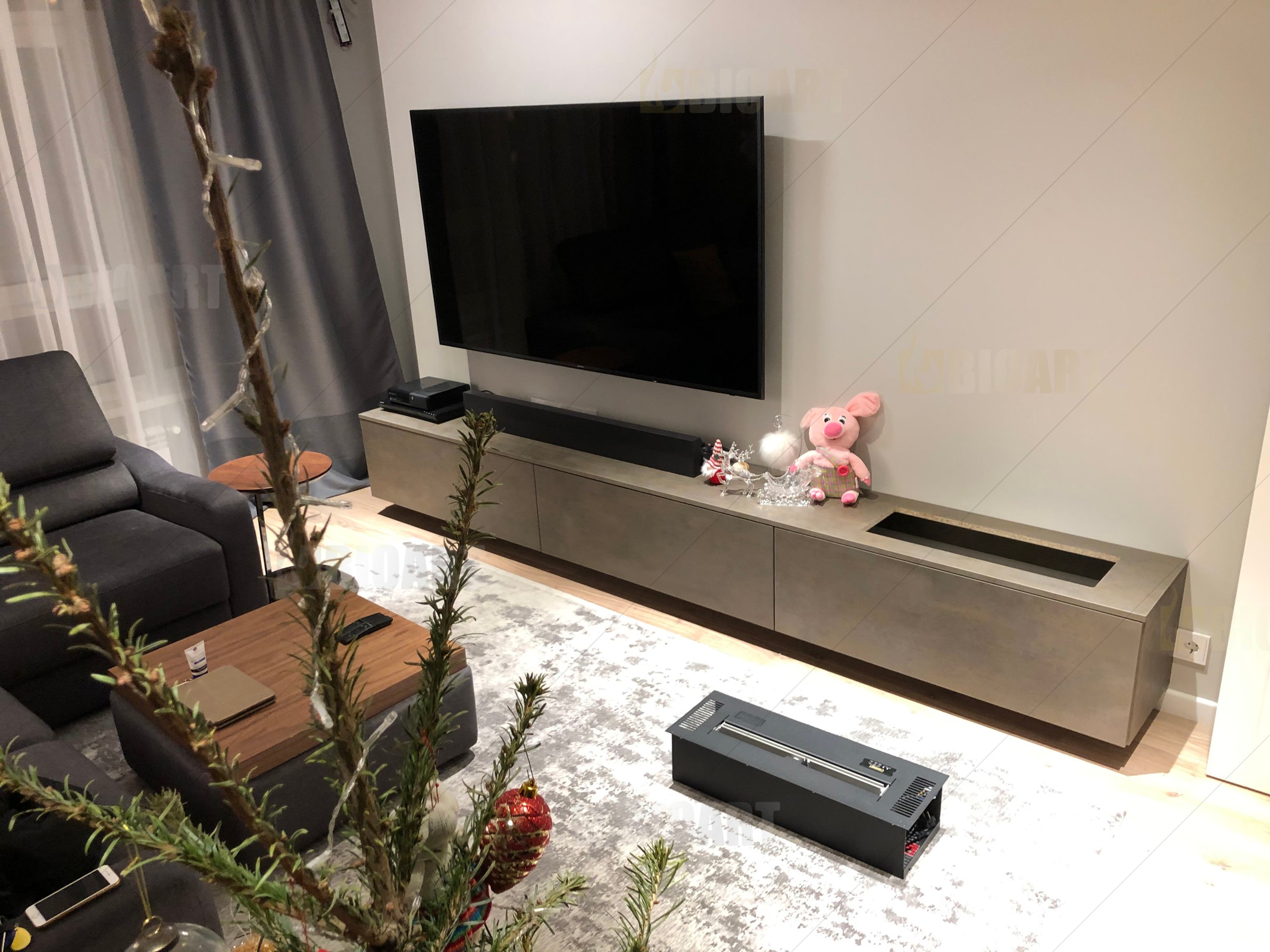 Автоматический биокамин Smart Prime в городской квартире