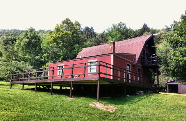 Rustic Upstate NY Deck montagne-facade