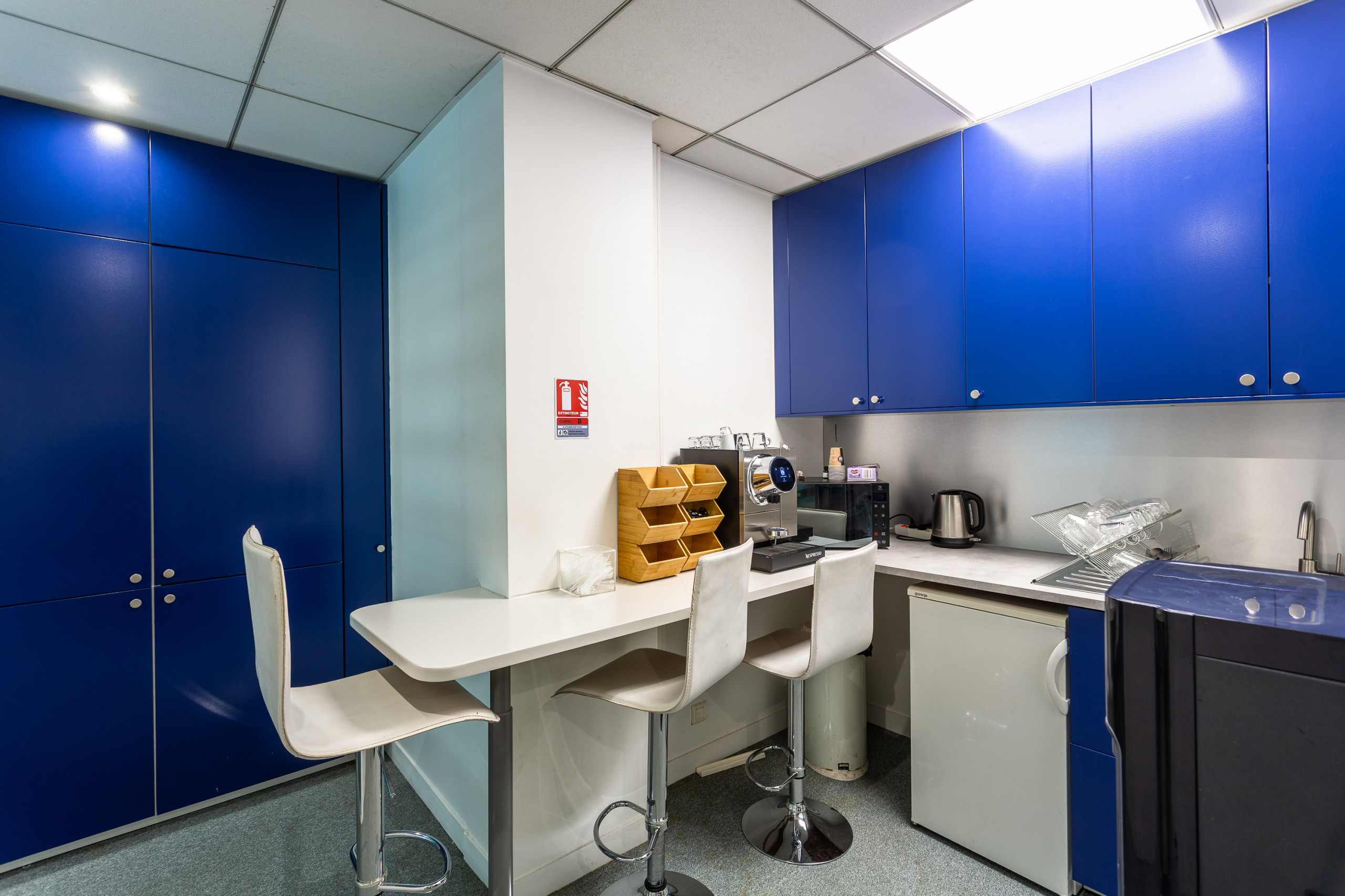 Un bureau repensé pour allier bien-être et performance au travail" ✨