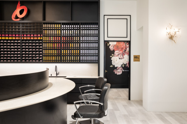 COLOUR BAR STUDIO - TYSONS CORNER, VIRGINIA COMMERCIAL HAIR SALON - Modern - Other - by MONTGOMERY HOME DESIGN | Houzz UK COLOUR BAR STUDIO - TYSONS CORNER, VIRGINIA COMMERCIAL HAIR SALON - Modern - Other - by MONTGOMERY HOME DESIGN | Houzz UK