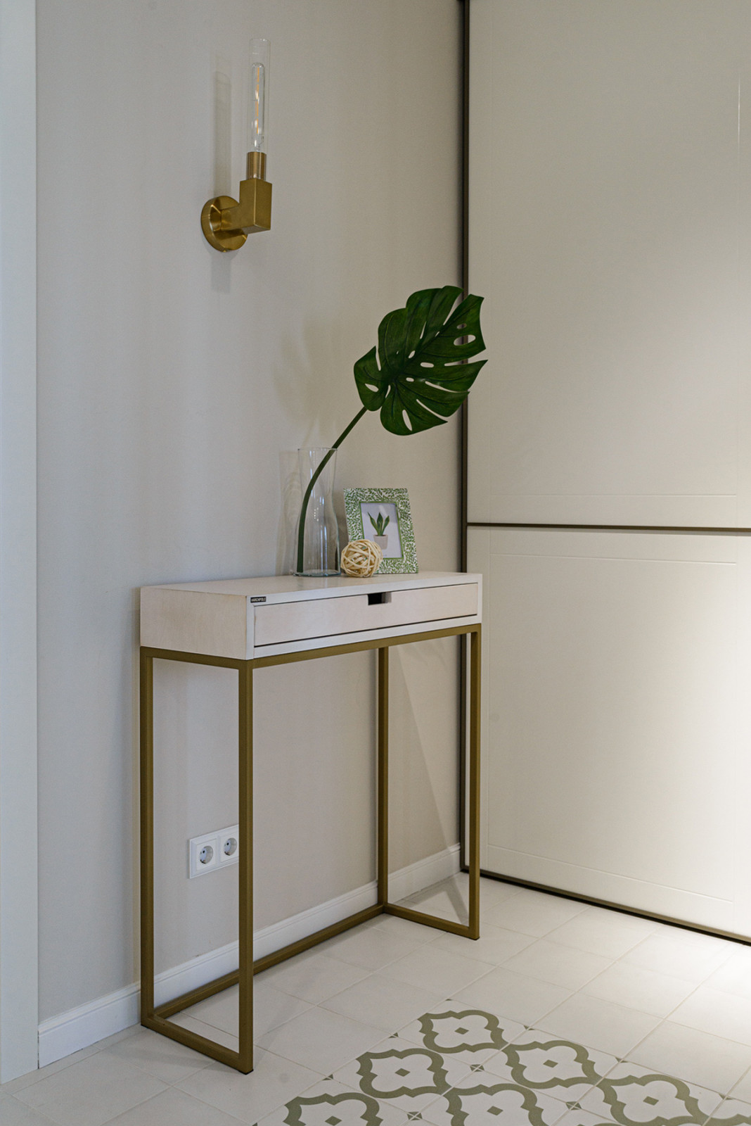 "Природная сдержанность"