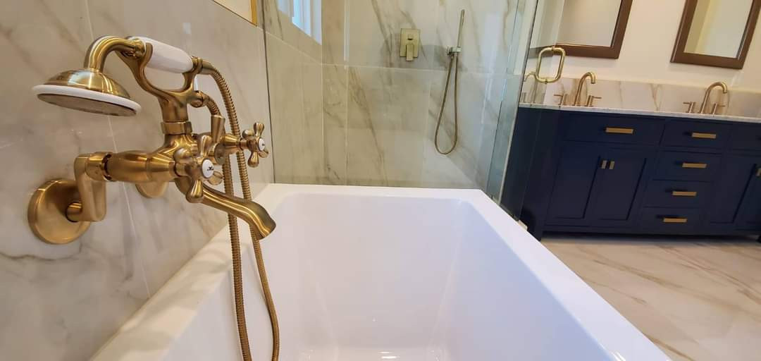 Lake Balboa Master Bathroom
