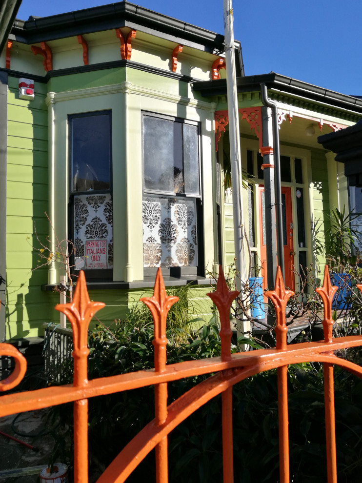 De Lorenzo Home - Exterior