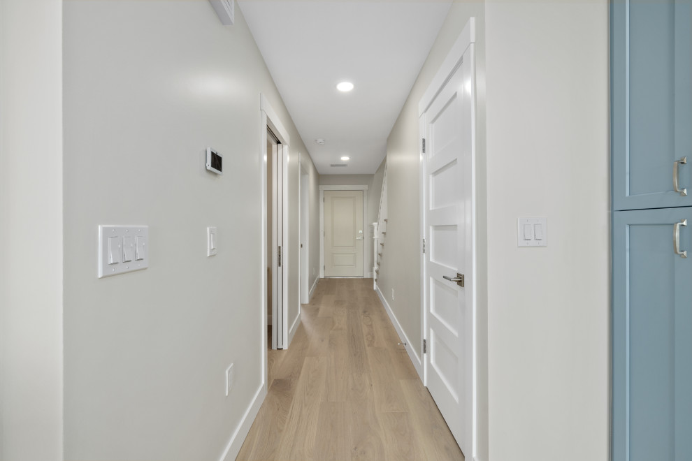 The Gulf Shores Residence - Beachfront Modern Living