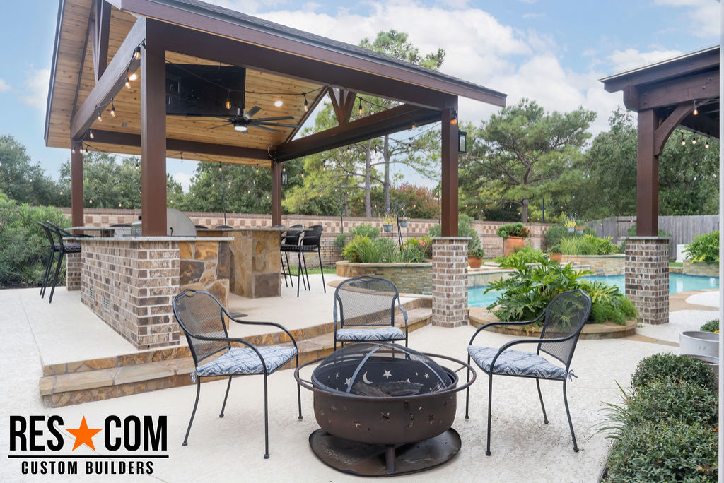 Outdoor addition - Oakton Springs