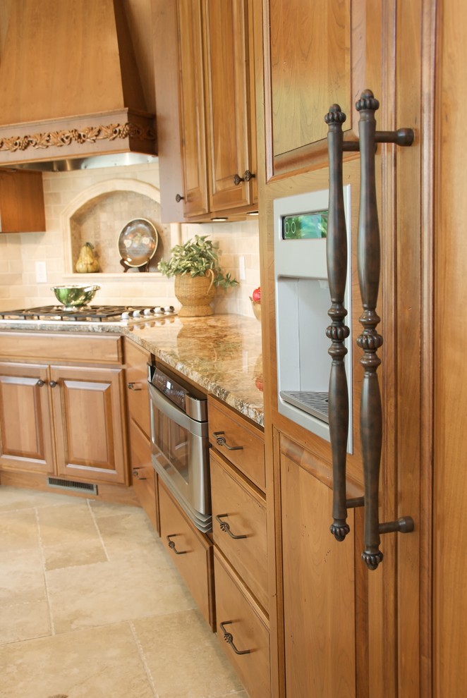 Williamsburg Cherry Kitchen with Black island