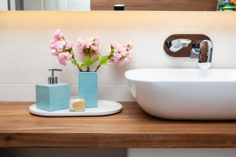 Столешница в ванную из карагача