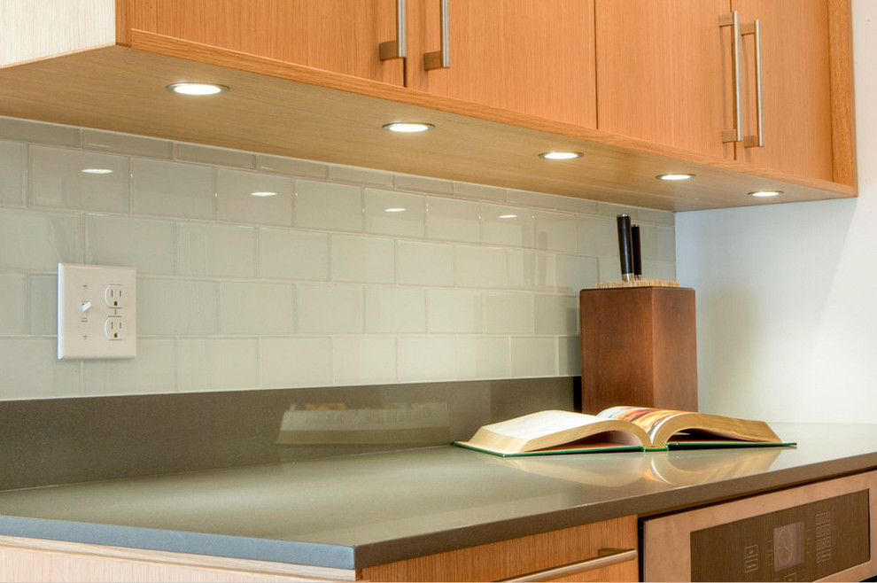 Home design - transitional home design idea