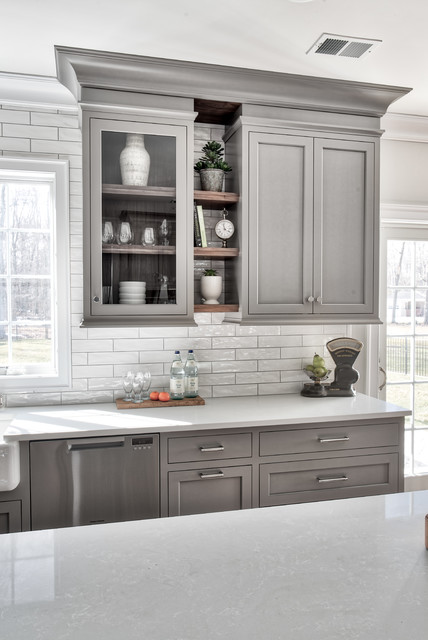 Grey Classic Kitchen klassisch-modern-kueche