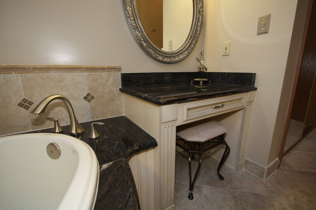 Built In Makeup Vanity Traditional Bathroom Cleveland