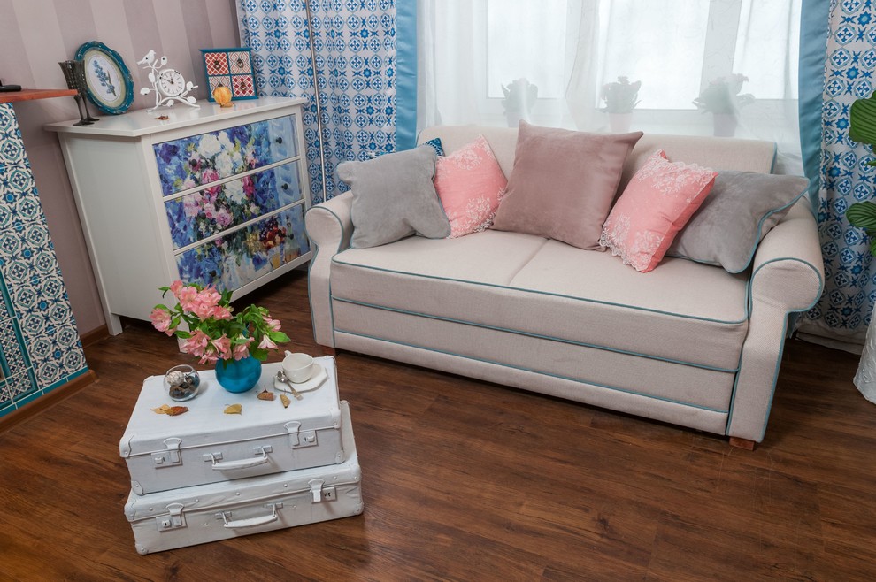 В этом проекте использован виниловый пол Corkstyle http://www.corkstyle.ru/catal