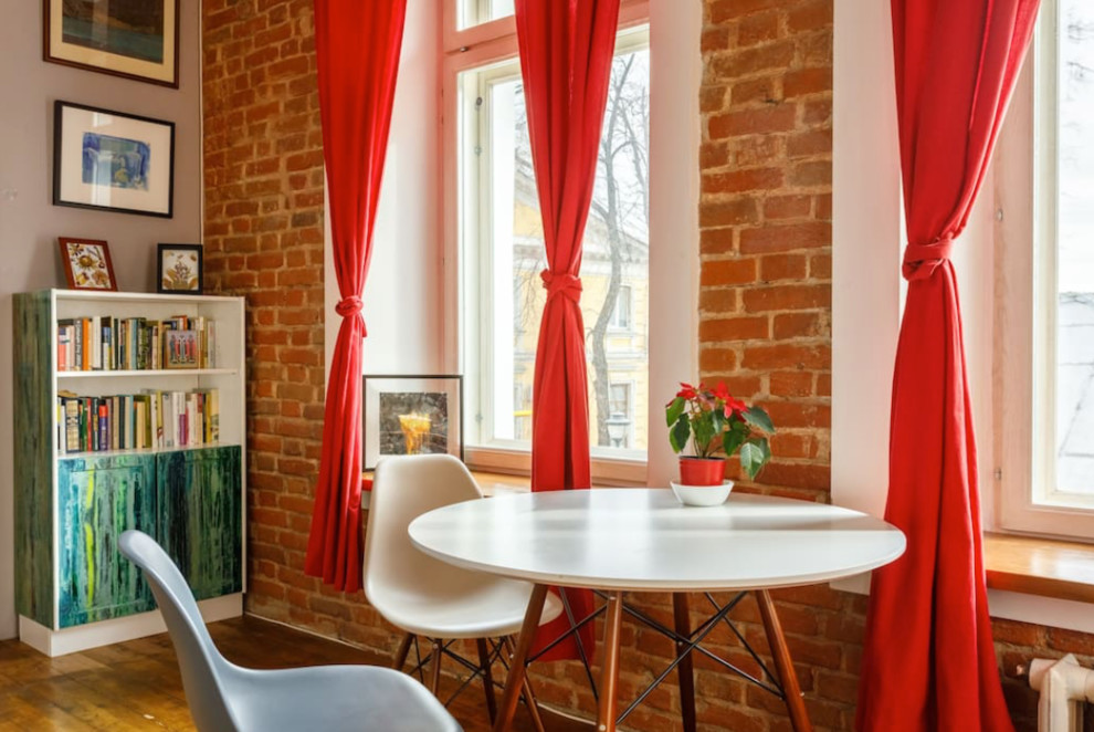 Светлая квартира-студия на Моросейке.