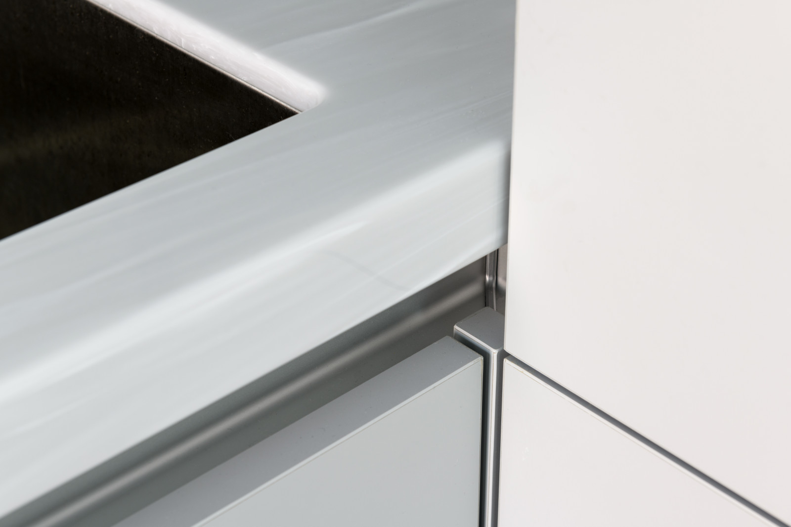 Светлая квартира для семьи с двумя детьми