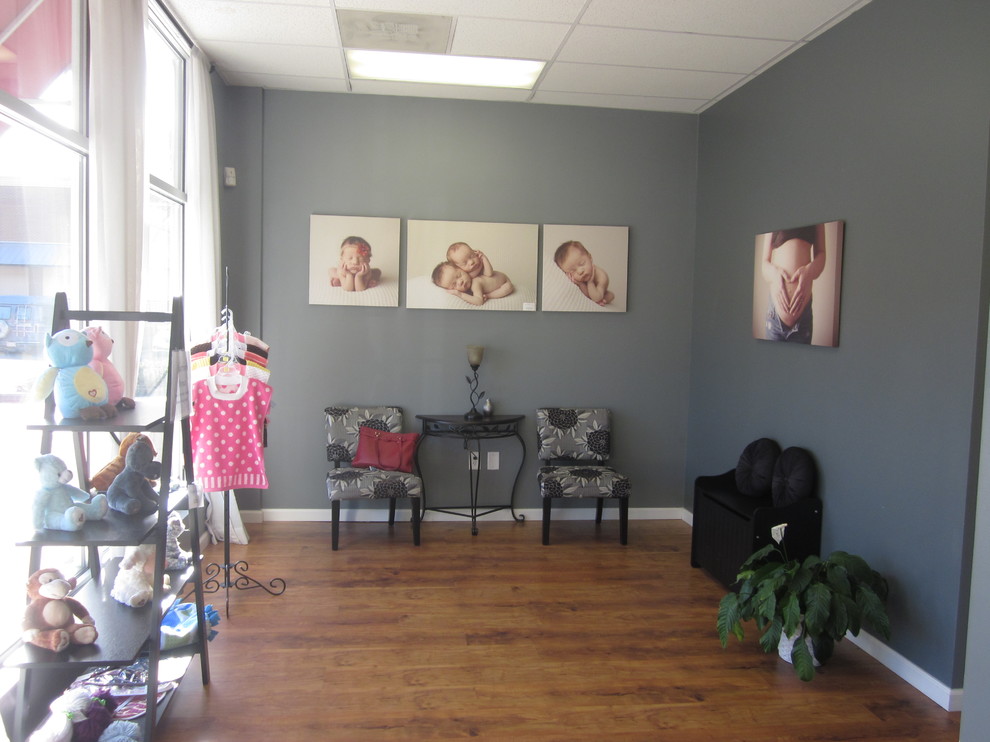 Baby Bump Waiting Area