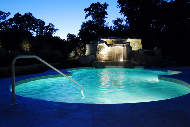 Fountain Wow! modern-pools